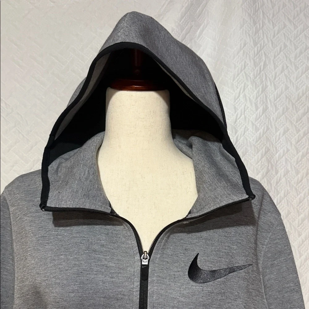 Nike Men's Charcoal Gray Hooded Jacket - Picture 2 of 5